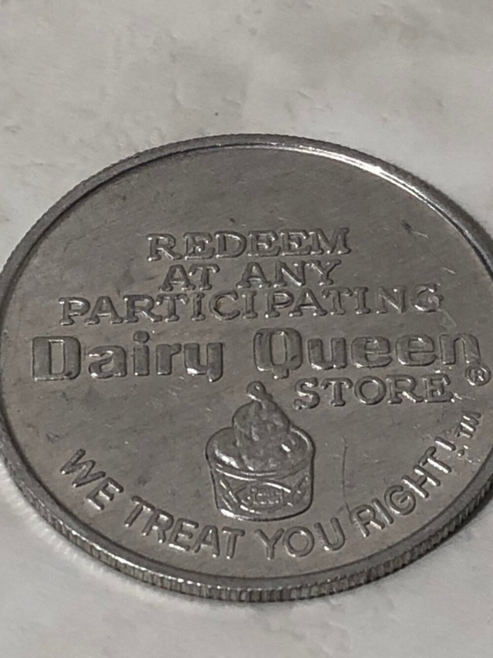 Vintage DAIRY QUEEN TOKEN COIN Silver Free Sundae or 40¢ Off